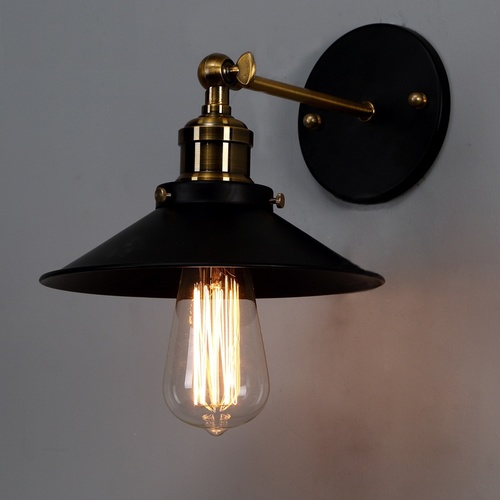 Bounty Wall Lamp,