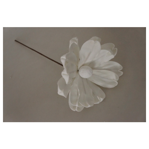 Berrie Flower Branch White