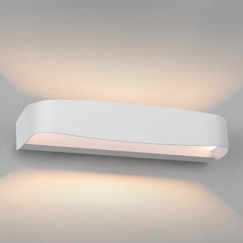 KEYLOR LARGE LED WALL LIGHT