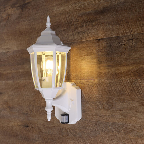 HIGHGATE SENSOR WALL LIGHT WHITE