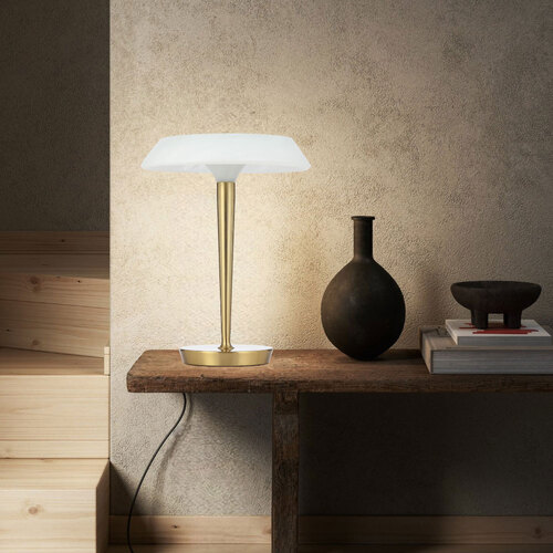 TEATRO TABLE LAMP 7wLED D:300 H:385 3000K 380LmNON-DIM ANT GOLD / ALABASTER POLY